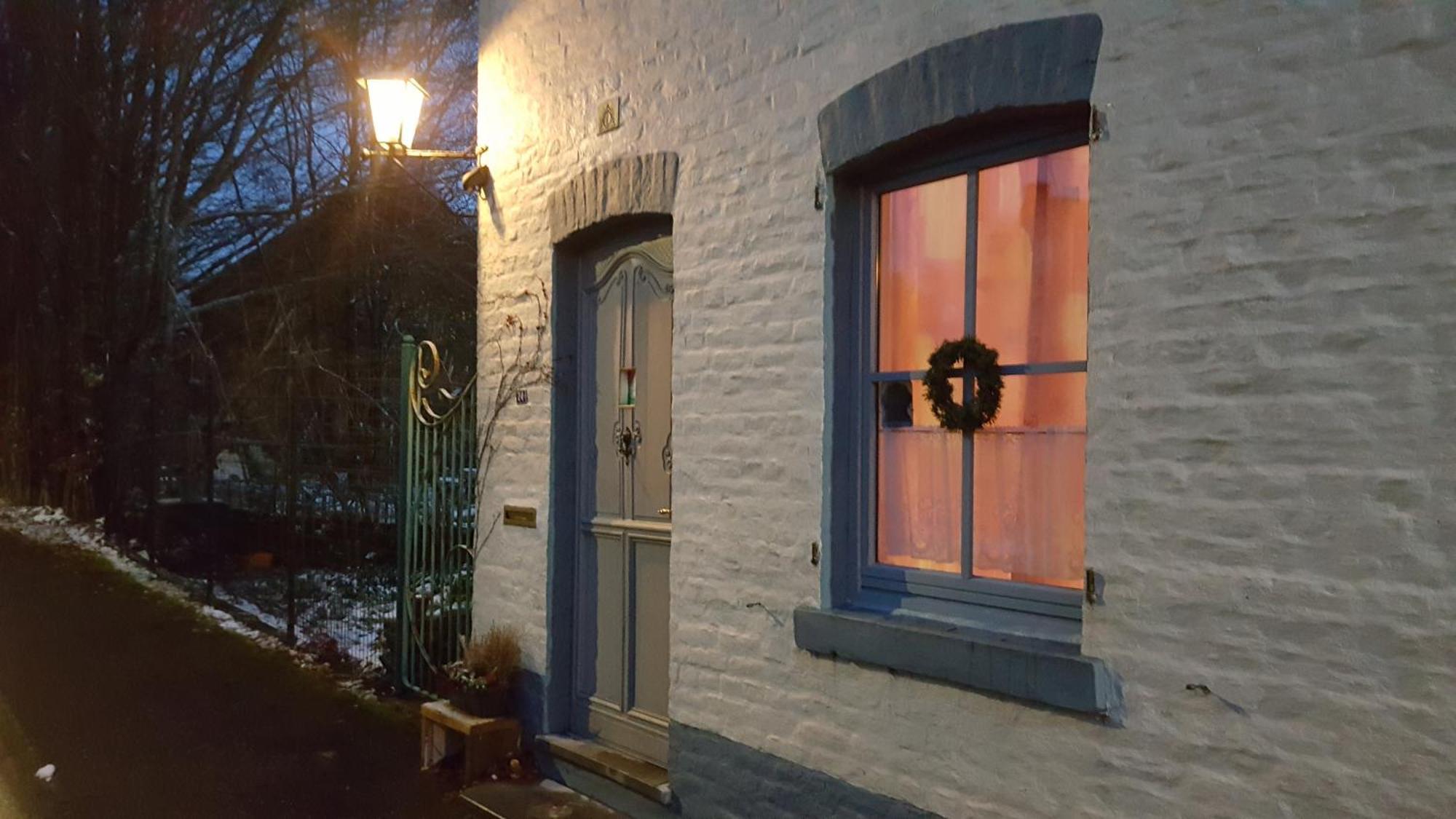 Aux Deux Amis Apartment Stavelot Bagian luar foto